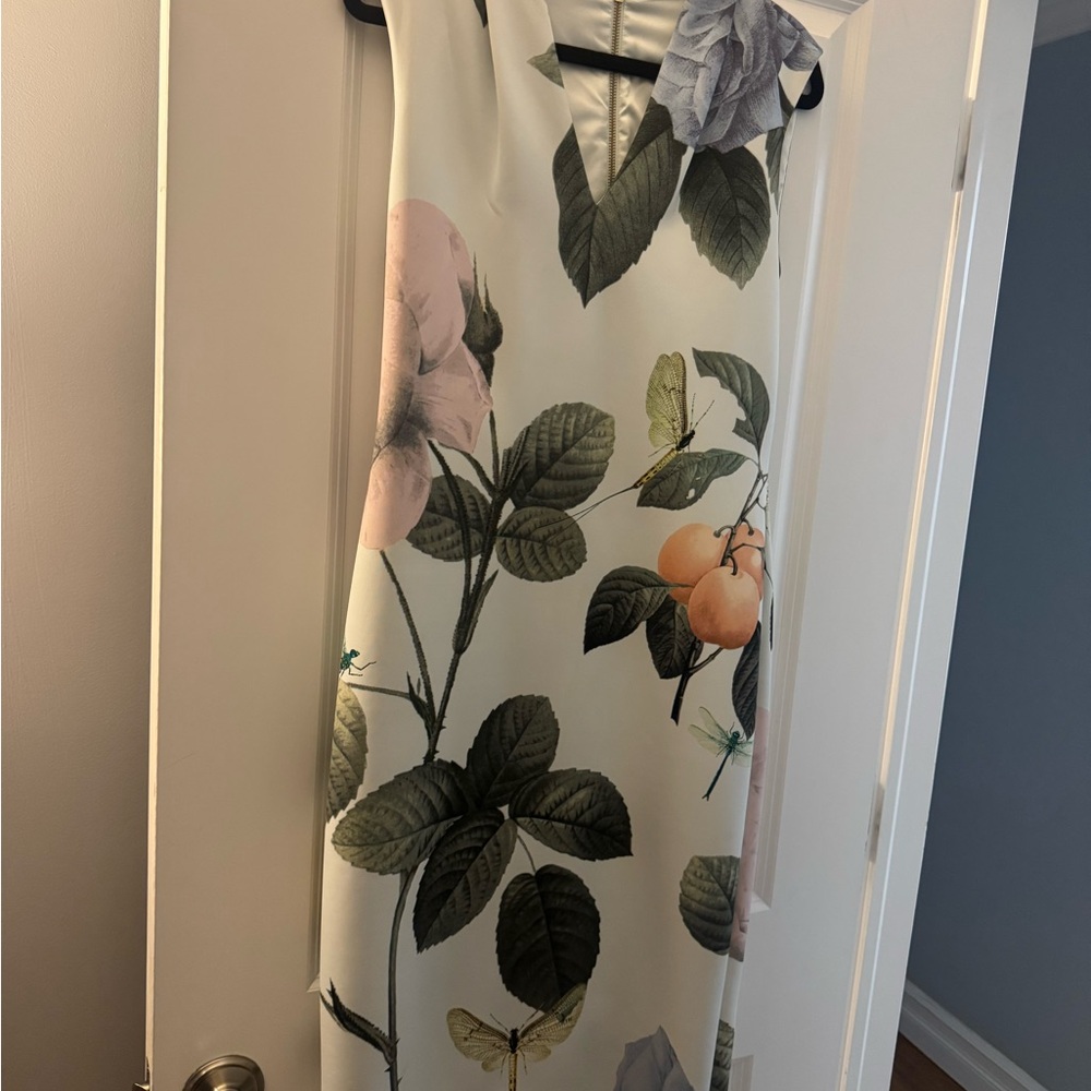 Floral Sleeveless Dress with Leaf Print